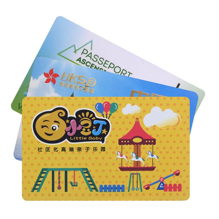 Amusement Park PVC Card Custom Barcode Magnetic Stripe RFID Chip Card