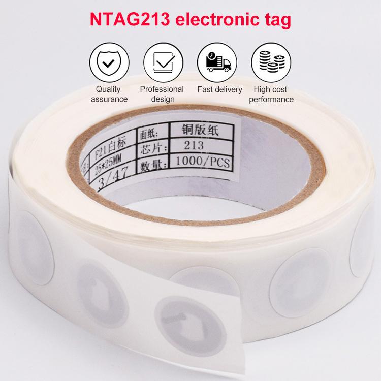 NFC Tags Sticker with NTAG213 Chip HF RFID Labels Coated Paper Round 25mm Support Customization