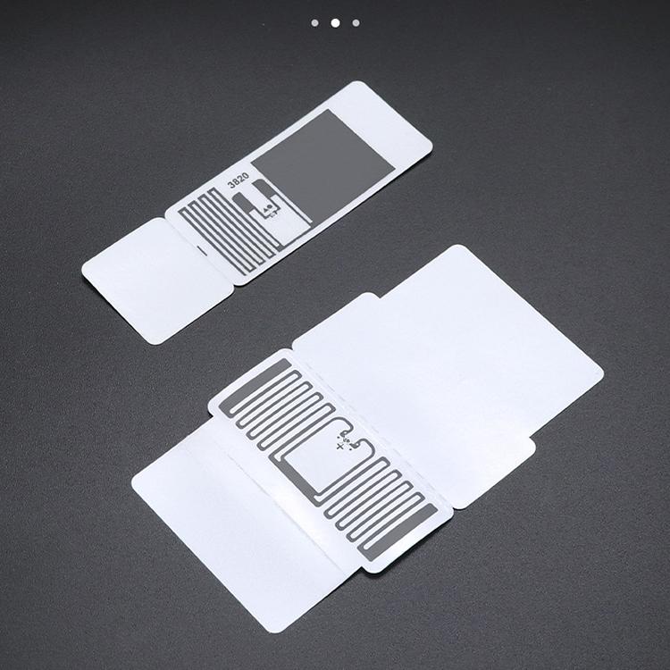 NFC Tags Sticker with NTAG213 Chip UHF RFID Labels Wet Inlay 44x18mm Support Customization