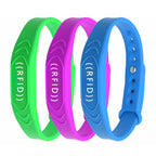 CD06 IC Chip NFC Waterproof Silicone RFID Wristbands Support Customization