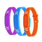 CD06 IC Chip NFC Waterproof Silicone RFID Dual-color Wristbands Support Customization