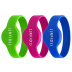 C02 IC Chip NFC Waterproof Silicone RFID Wristbands Support Customization