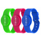 C09 IC Chip NFC Waterproof Silicone RFID Wristbands Support Customization