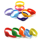 CS01 IC Chip NFC Waterproof Silicone RFID Wristbands Support Customization